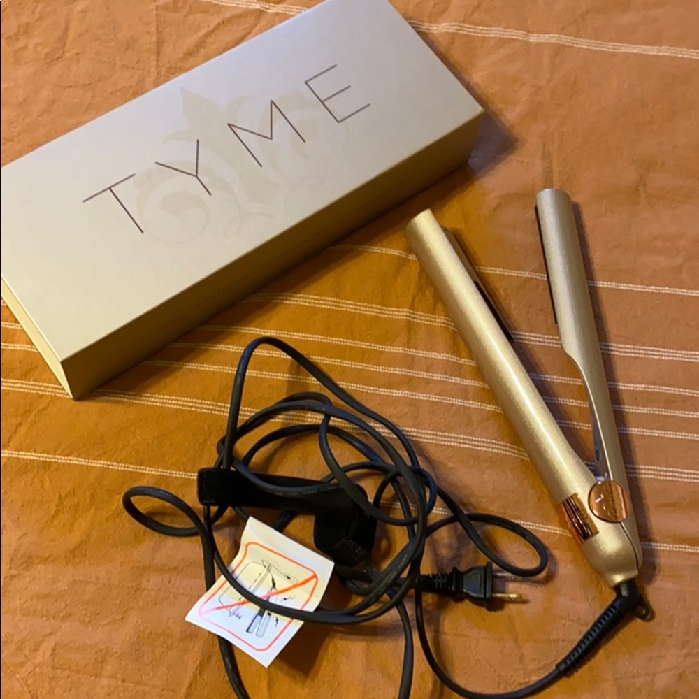 Tyme Hair Iron (hardly used - great condition)